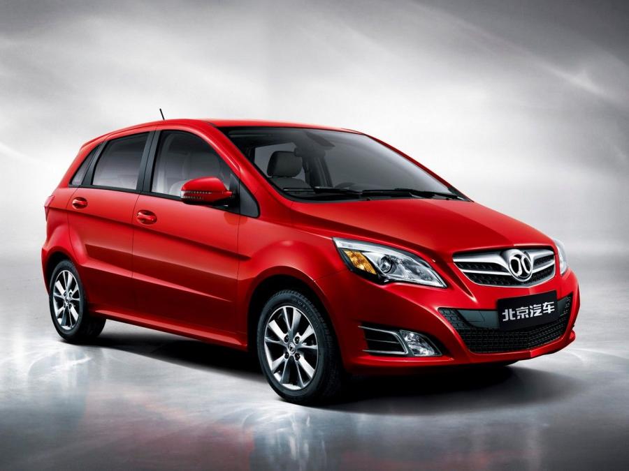  BAIC E-Series 5-Door 2012 года  (фото 3 из 9)